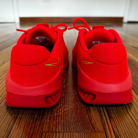Men's Size 9 Nike Metcon 9 training shoe in Bright Crimson/Volt/Black - Picture 7 of 12